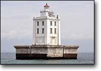 Martin Reef lighthouse by Terry Pepper
